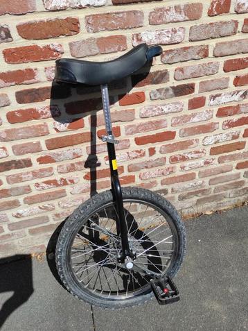 EENWIELER beschikbaar voor biedingen