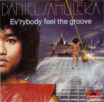 single Daniel Sahuleka - Ev’rybody feel the groove beschikbaar voor biedingen