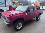 Nissan King-cab *4X4-2500DIESEL* (bj 1992), Rouge, Autres modèles, Achat, 2500 cm³