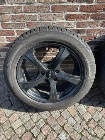 Winterbanden op velg BMW X4 beschikbaar voor biedingen