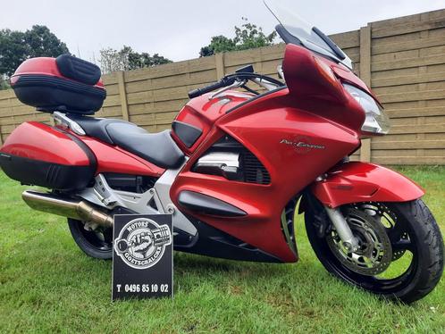 Honda pan european 1300, Motoren, Motoren | Honda, Particulier, Ophalen