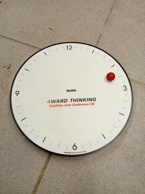 Horloge MoMa - Timesphere Design Gideon Dagan, Maison & Meubles, Accessoires pour la Maison | Horloges, Utilisé, Horloge murale