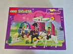 Lego System 5880 Paarden verzorging. Release 1994, Kinderen en Baby's, Speelgoed | Duplo en Lego, Ophalen of Verzenden, Gebruikt