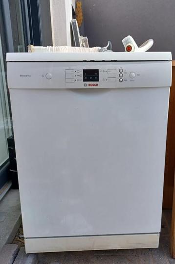 Vaatwasser te koop beschikbaar voor biedingen