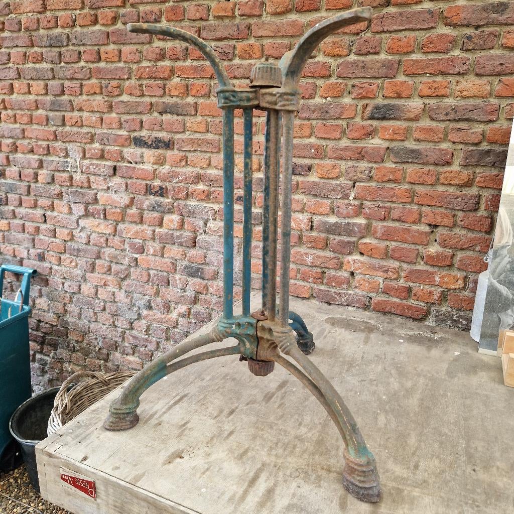 gietijzeren poot voor bistro tafeltje, Ophalen