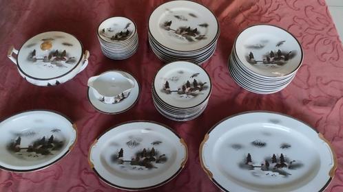 Vintage eet- en theeservies in Japans Kutani porselein, Antiek en Kunst, Antiek | Porselein, Ophalen