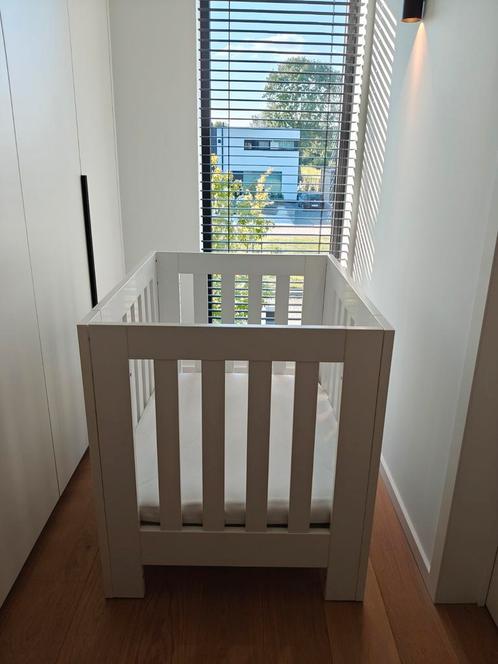 Box TWF "Luuk" – Mat Wit – Incl. Matras & alle accessoires –, Kinderen en Baby's, Babyparken, Zo goed als nieuw, Ophalen