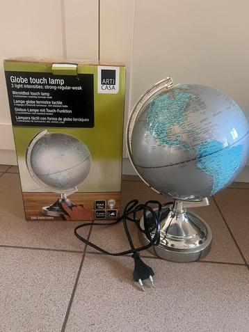 Globe avec lampe tactile en 3 intensités - NOUVEAU, Enlèvement ou Envoi, Lumineux, Neuf