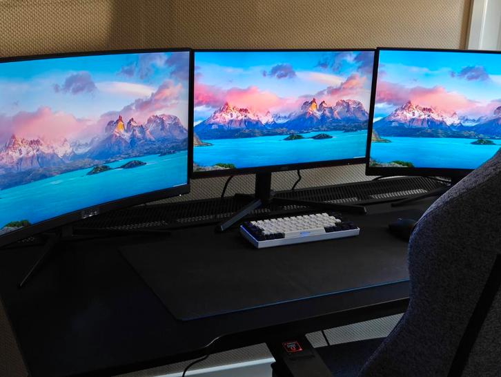 MSI Gaming scherm 2 stuks, Computers en Software, Monitoren, Zo goed als nieuw, Gaming, IPS, Ophalen