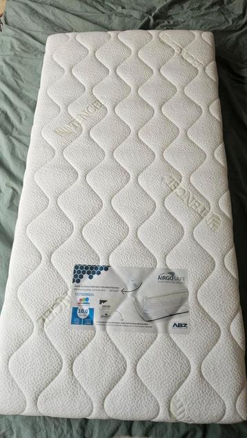 Aerosleep matras 120cm op 60 cm + 3 overtrekken beschikbaar voor biedingen