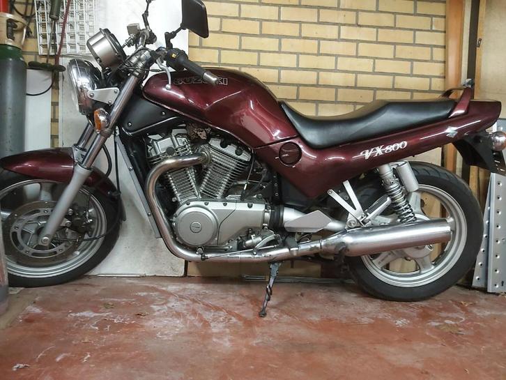 Suzuki VX800, Motos, Motos | Suzuki, Particulier, Naked bike, plus de 35 kW, 2 cylindres, Permis Moto A, Transmission par cardan
