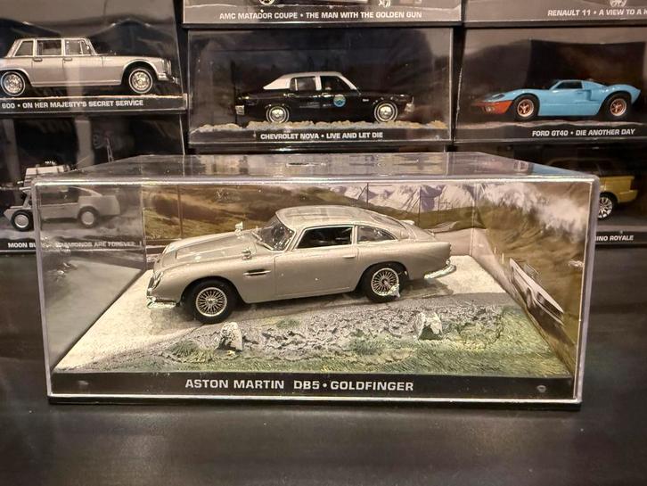 Aston Martin DB5 - James Bond, Hobby en Vrije tijd, Modelauto's | 1:43, Gebruikt, Auto, Universal Hobbies, Ophalen of Verzenden