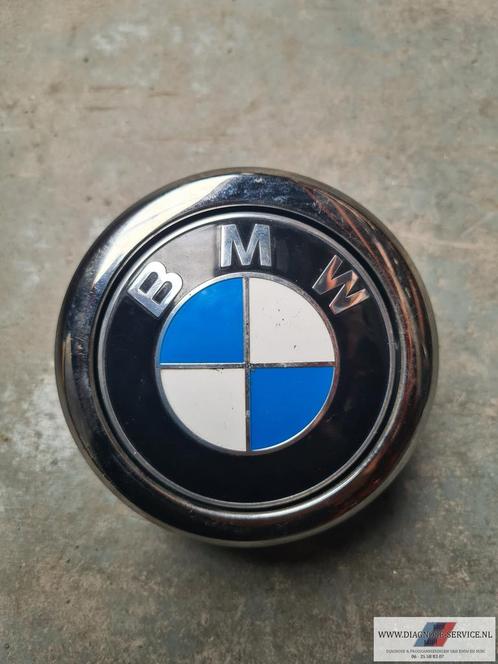 BMW F20 embleem schakelaar achterklep  7248535, Auto-onderdelen, Dashboard en Schakelaars, BMW, Gebruikt, Herkomst onderdeel bekend
