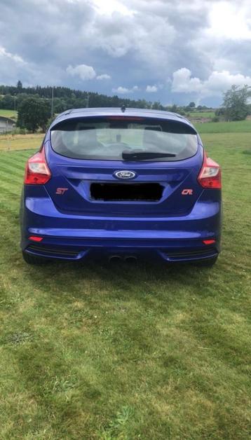 Ford Focus St, Autos, Achat, Intérieur cuir, Boîte manuelle, 5 portes