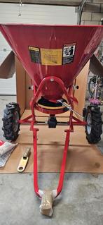 Strooiwagen voor zout, zaden, meststoffen of zand NIEUW!!!, Zakelijke goederen, Ophalen