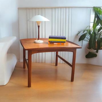 Folke Ohlsson Frisco, table d'appoint,Tingströms, Suèdois,60 disponible aux enchères