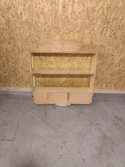 Wandrekje in Landelijke Stijl – Crèmekleurig Hout, Huis en Inrichting, Kasten | Wandmeubels, Gebruikt, Minder dan 100 cm, Minder dan 150 cm