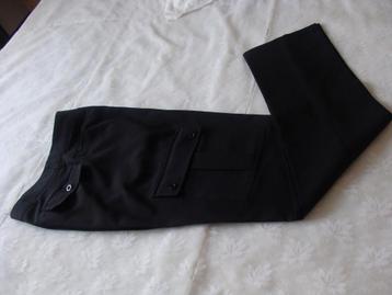 Pantalon noir, de marque , taille 46 beschikbaar voor biedingen