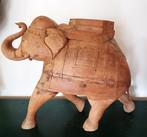 grote oude olifant, Antiek en Kunst, Ophalen of Verzenden