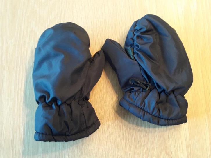 Handschoenen zeeman 4j, Kinderen en Baby's, Kinderkleding | Mutsen, Sjaals en Handschoenen, Zo goed als nieuw, Handschoenen, Jongen of Meisje