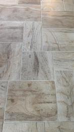 Recherché : château bourguignon de Dalls, Enlèvement, Comme neuf