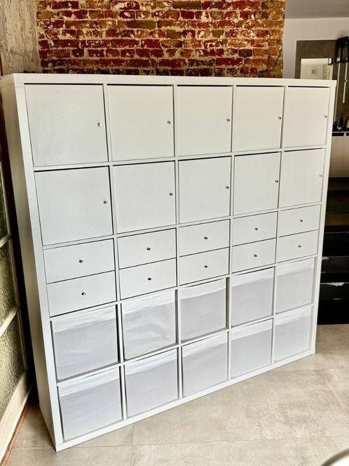 KALLAX Étagère 182x182 cm, Huis en Inrichting, Woonaccessoires | Etagères, Zo goed als nieuw, Ophalen