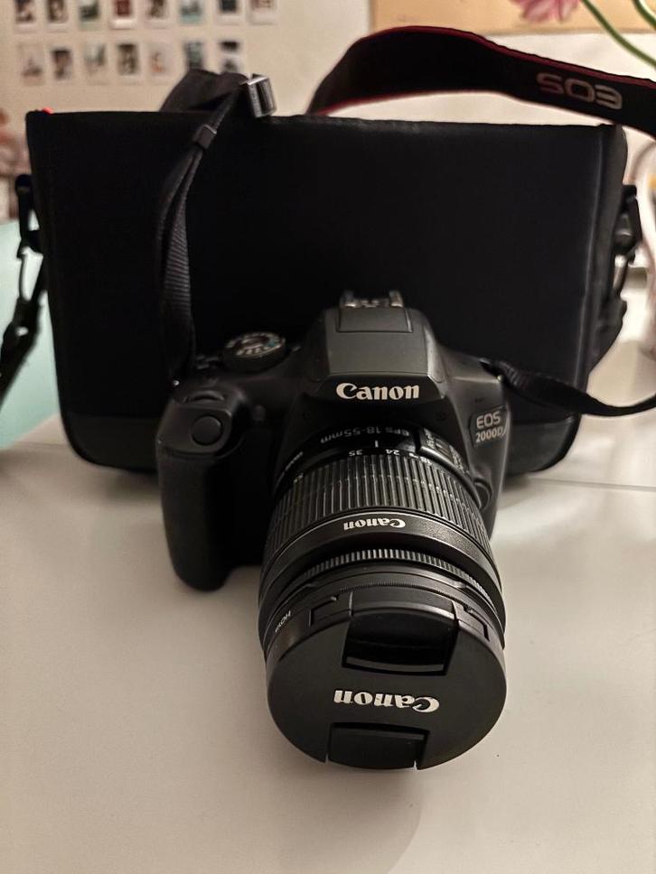 Canon EOS 2000D Kit (EF-S 18-55 mm), Audio, Tv en Foto, Fotocamera's Digitaal, Zo goed als nieuw, Spiegelreflex, Canon, Minder dan 4 keer