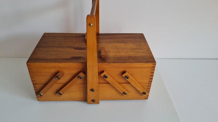 oude houten harmonica naaidoos - naaikoffer, Verzamelen, Retro, Ophalen of Verzenden