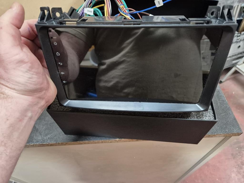 dab andrioid autoradio mercedes sprinter , vito , c klasse, Auto diversen, Autoradio's, Zo goed als nieuw, Ophalen of Verzenden