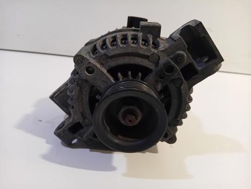 DYNAMO Cadillac SRX (01-2003/08-2009) (1042103320), Auto-onderdelen, Motor en Toebehoren, Cadillac, Gebruikt