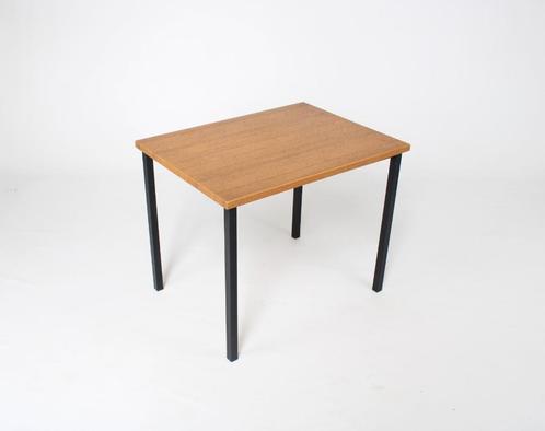 vintage bijzettafeltje, zwarte poten, Verzamelen, Retro, Huis en Inrichting, Ophalen