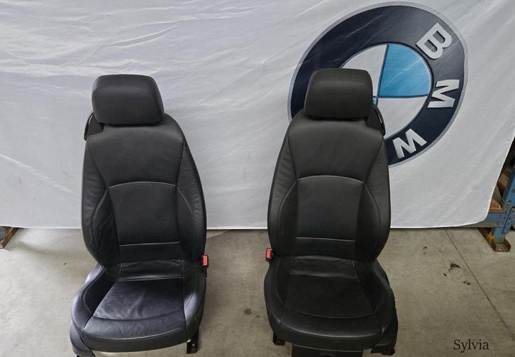 Zwart Leren interieur stoelen elektrische met stoelverwarmin, Autos : Pièces & Accessoires, Habitacle & Garnissage, Utilisé, Enlèvement ou Envoi