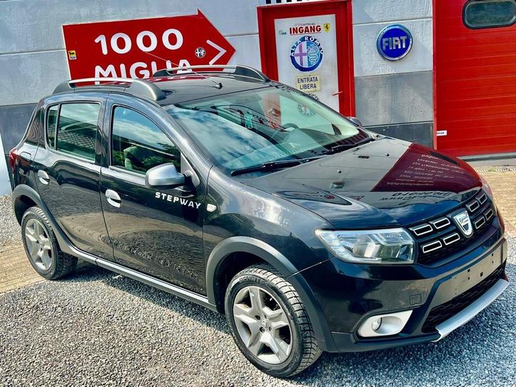 Dacia sandero stepway benzine, Auto's, Dacia, Bedrijf, Te koop, Sandero, Dakrails, Benzine, Ophalen
