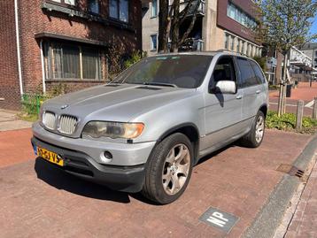 BMW E53 X5 4.4 voor onderdelen  beschikbaar voor biedingen