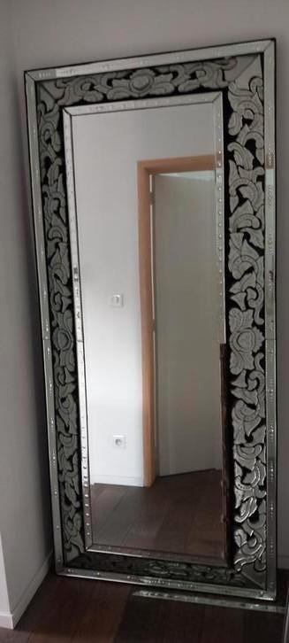 Miroir baroque, Enlèvement, Utilisé, 75 à 100 cm