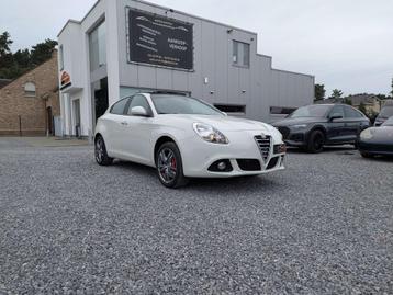 Alfa Romeo Giulietta Giulietta 1.4 TB 16V PANO | PARKSENS |  beschikbaar voor biedingen