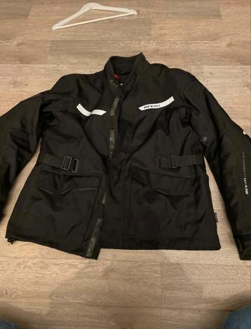 Veste revit, Enlèvement ou Envoi