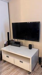 Meuble TV IKEA avec roues, Maison & Meubles, Enlèvement ou Envoi, Moins de 100 cm, 100 à 150 cm, Utilisé