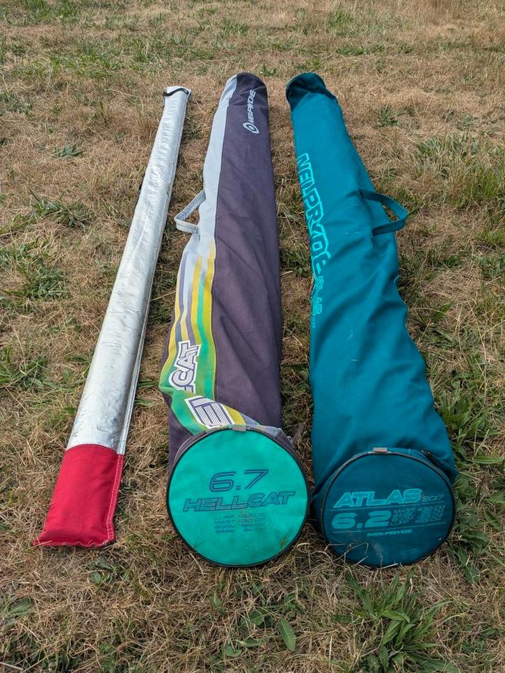 RDM430 C 100% mast + Neilpryde Hellcat 6.7 en Atlas 6.2 zeil, Watersport en Boten, Windsurfen, Zo goed als nieuw, Complete set