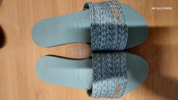 Sandale Havaianas pointure 36 comme neuve beschikbaar voor biedingen