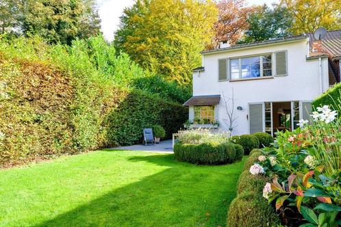 Maison à Rhode-Saint-Genèse, 4 chambres, Immo, Huizen en Appartementen te koop, Vrijstaande woning