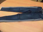 jeansbroek ONLY in maat s, Kleding | Dames, Spijkerbroeken en Jeans, Only, Blauw, Ophalen of Verzenden, Zo goed als nieuw