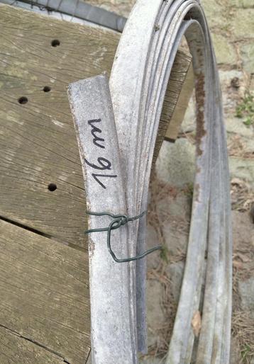 Aardstrip/electrode, gegalvaniseerd. 30x4mm. 16/20/25 meter beschikbaar voor biedingen