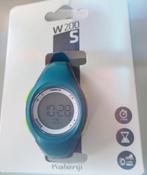 Montre Kalenji W200S turquoise (Decathlon), Montre-bracelet, Autres marques, Enlèvement, Utilisé