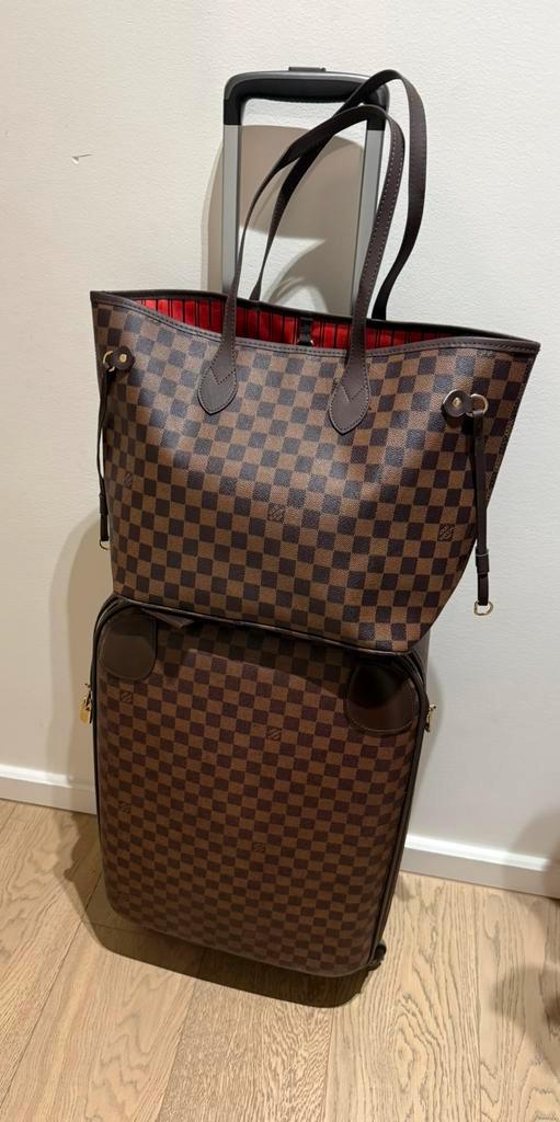 Belle mallette à main - très bon état, Bijoux, Sacs & Beauté, Sacs | Sacs de voyage & Petits Sacs de voyage, Comme neuf, Brun