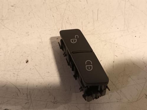 CENTRALE VERGRENDELING SCHAKELAAR GLA (156.9) (A2049058402), Auto-onderdelen, Dashboard en Schakelaars, Mercedes-Benz, Gebruikt