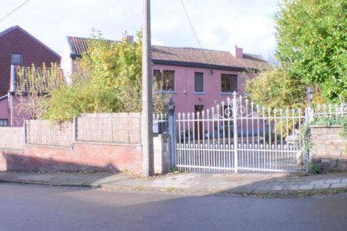 Spacieuse propriété 3 Ch. 2 garages - jardin, Immo, Huizen en Appartementen te koop, Provincie Luik, 500 tot 1000 m², Vrijstaande woning