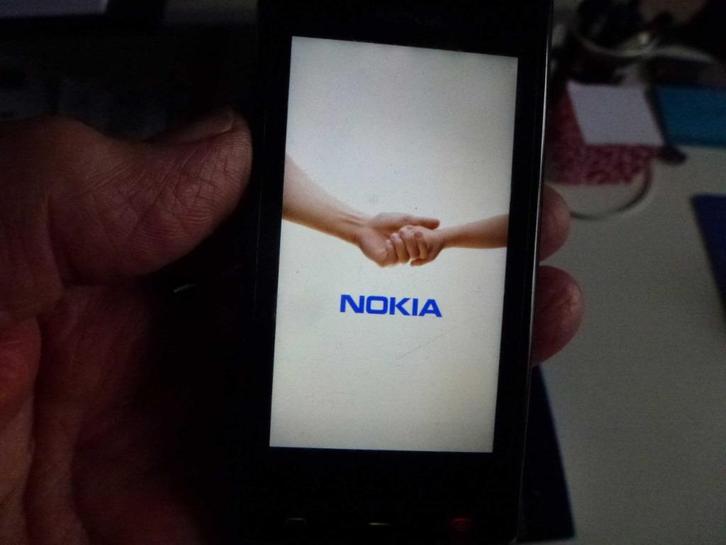 GSM NOKIA 500 perfect, Telecommunicatie, Mobiele telefoons | Nokia, Gebruikt, Klassiek of Candybar, Blauw, Ophalen of Verzenden