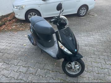 piaggio zip 4t beschikbaar voor biedingen