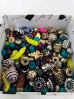 Perles à chaîne, Enlèvement ou Envoi, Neuf, Fille